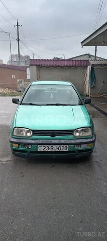 Volkswagen Golf 1995, 200,000 km - 2.0 л - Göyçay