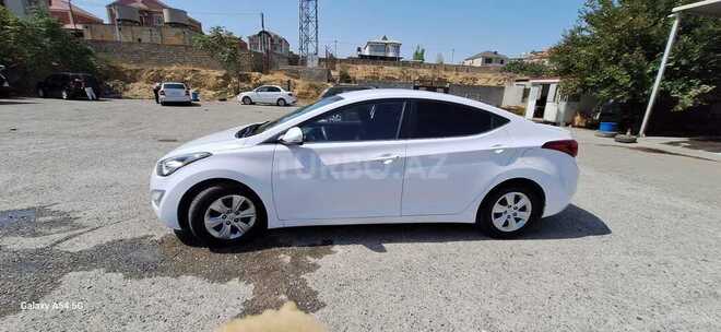 Hyundai Avante 2015, 180,000 km - 1.6 л - Bakı