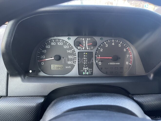Mitsubishi Pajero io 2001, 303,000 km - 2.0 л - Bakı