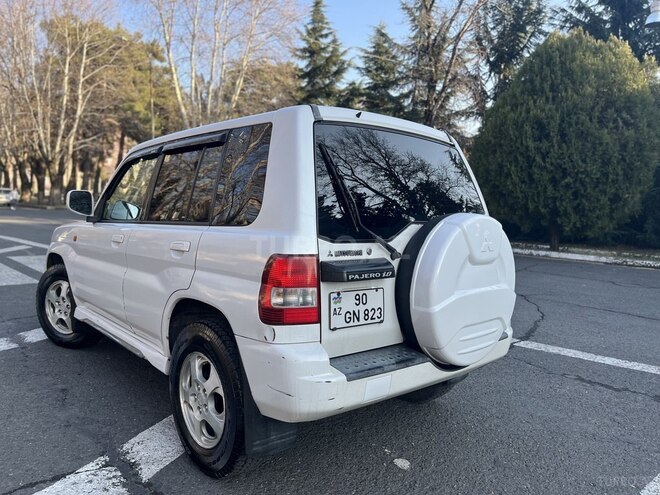 Mitsubishi Pajero io 2001, 303,000 km - 2.0 л - Bakı