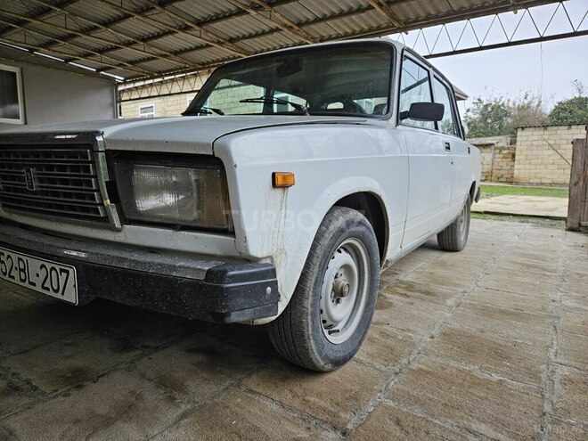 LADA (VAZ) 2107 2004, 58,758 km - 1.6 л - Salyan