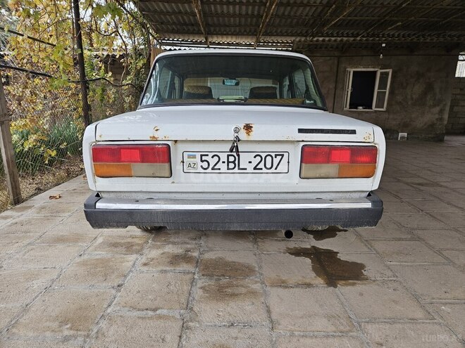 LADA (VAZ) 2107 2004, 58,758 km - 1.6 л - Salyan