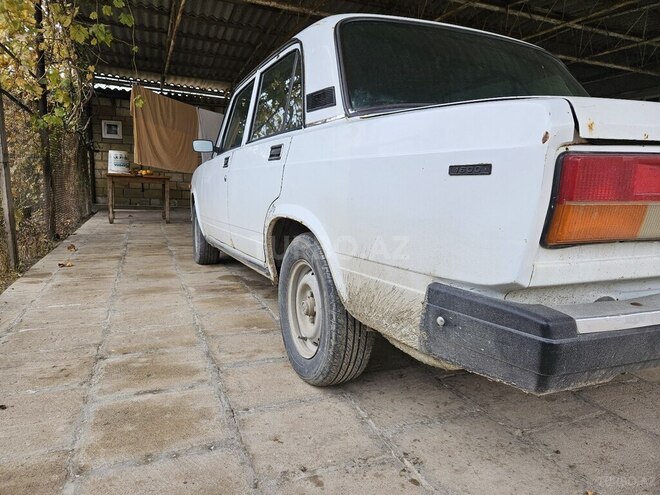 LADA (VAZ) 2107 2004, 58,758 km - 1.6 л - Salyan