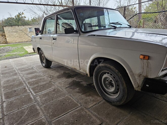 LADA (VAZ) 2107 2004, 58,758 km - 1.6 л - Salyan