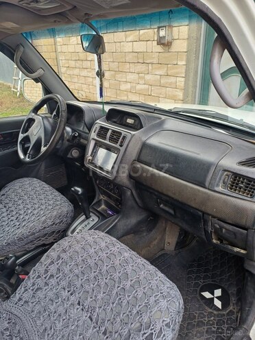 Mitsubishi Pajero io 2000, 485,000 km - 2.0 л - Goranboy