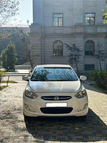 Hyundai Accent 2017, 72,500 km - 1.6 l - Bakı