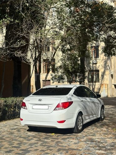 Hyundai Accent 2017, 72,500 km - 1.6 l - Bakı