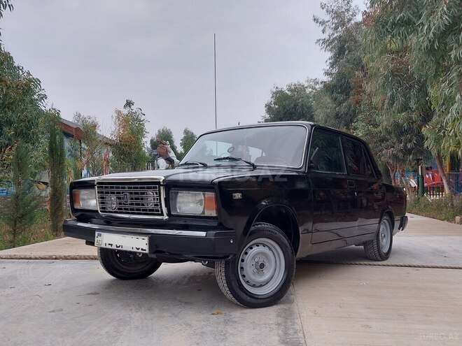 LADA (VAZ) 2107 2010, 88,000 km - 1.6 l - Şirvan