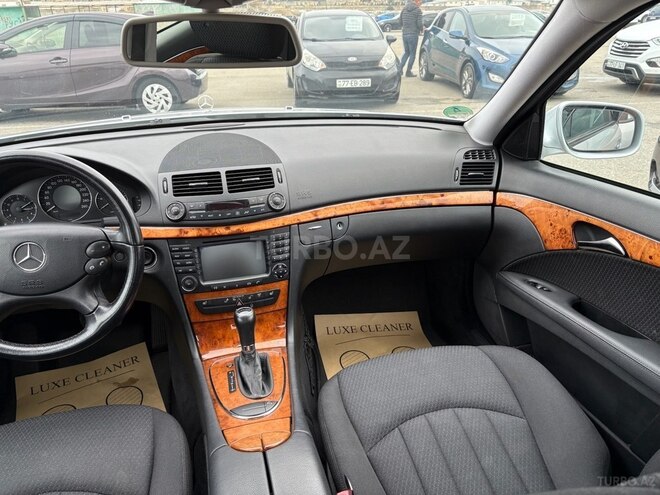 Mercedes E 220 d 2006, 231,418 km - 2.2 l - Bakı