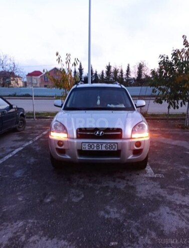 Hyundai Tucson 2007, 236,000 km - 2.7 l - Qusar