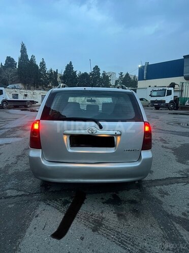 Toyota Corolla 2006, 278,000 km - 1.4 l - Bakı
