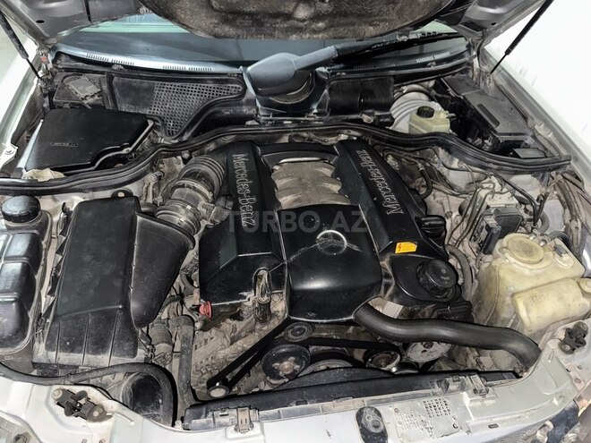 Mercedes E 240 2000, 270,000 km - 2.4 l - Bakı