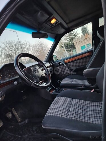 Mercedes E 200 d 1993, 370,000 km - 2.0 l - Bakı