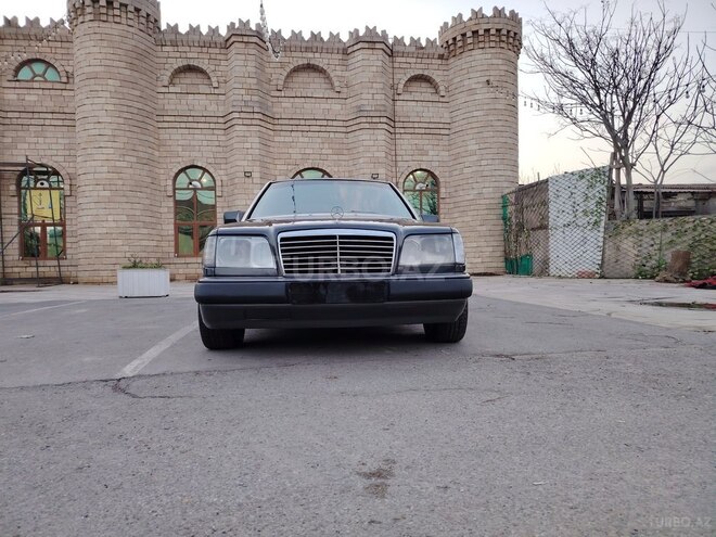 Mercedes E 200 d 1993, 370,000 km - 2.0 l - Bakı