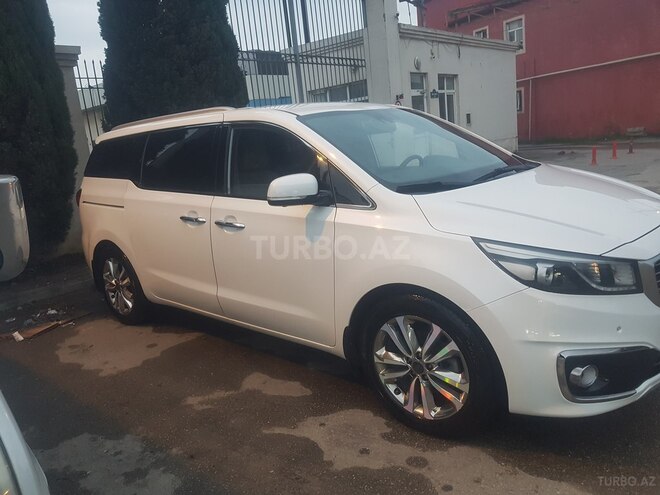 Kia Carnival 2015, 201,000 km - 2.2 l - Bakı