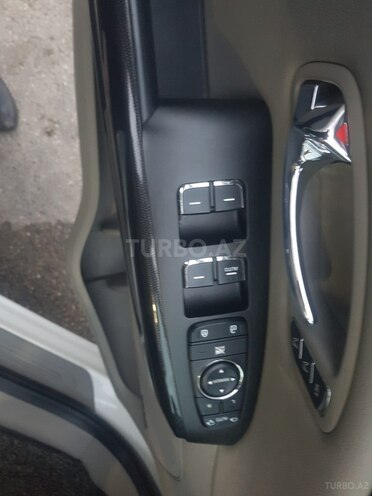 Kia Carnival 2015, 201,000 km - 2.2 l - Bakı