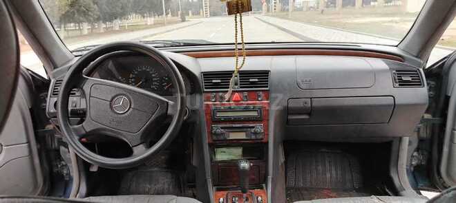 Mercedes C 200 1999, 234,765 km - 2.0 л - Bakı