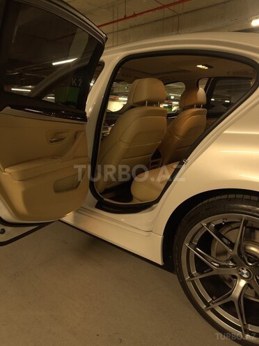BMW 528 2014, 211,000 km - 2.0 l - Bakı
