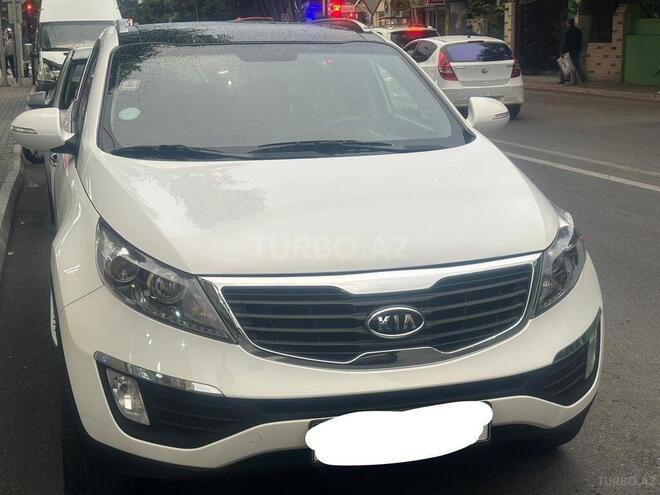 Kia Sportage 2011, 215,000 km - 2.0 l - Bakı