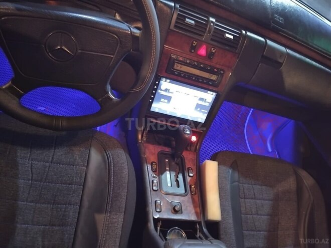 Mercedes E 230 1996, 112,000 km - 2.3 л - Mingəçevir