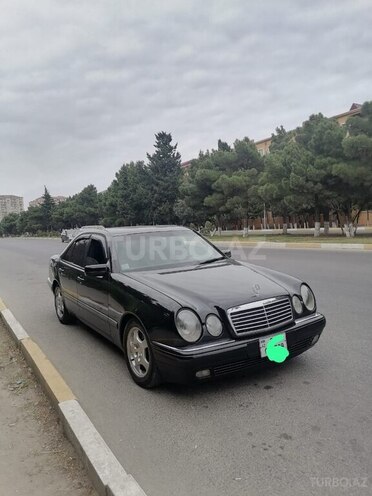 Mercedes E 230 1996, 112,000 km - 2.3 л - Mingəçevir