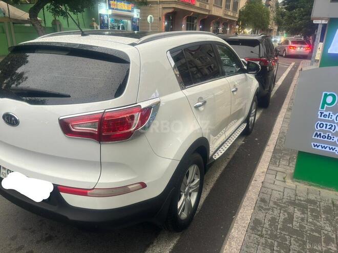 Kia Sportage 2011, 215,000 km - 2.0 l - Bakı