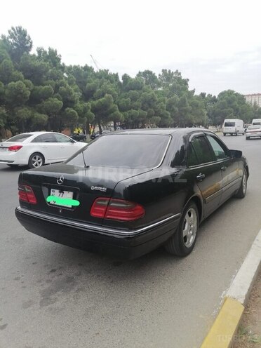Mercedes E 230 1996, 112,000 km - 2.3 л - Mingəçevir