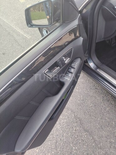 Mercedes E 220 d 2014, 269,000 km - 2.2 l - Bakı