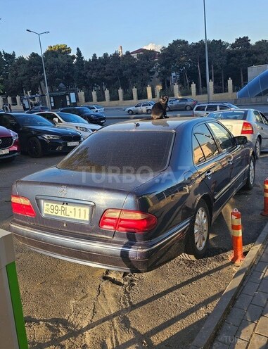 Mercedes E 220 d 2000, 450,000 km - 2.2 l - Bakı