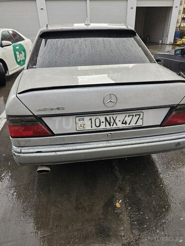 Mercedes E 200 1991, 499,454 km - 2.0 l - Quba