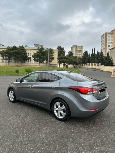 Hyundai Elantra 2015, 137,000 km - 1.8 л - Bakı