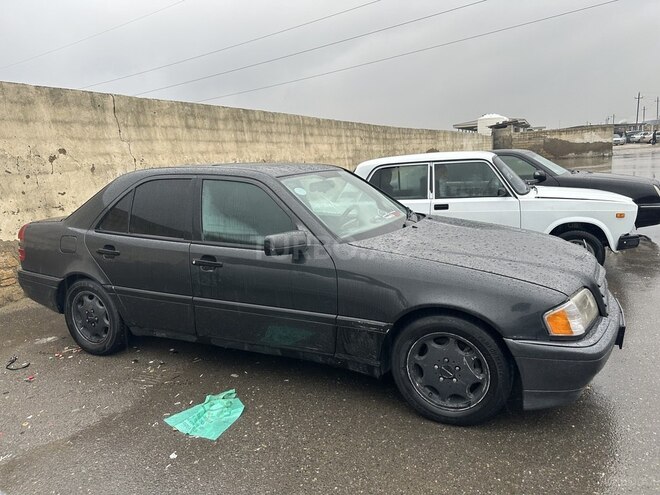 Mercedes C 280 1995, 272,726 km - 2.8 л - Bakı