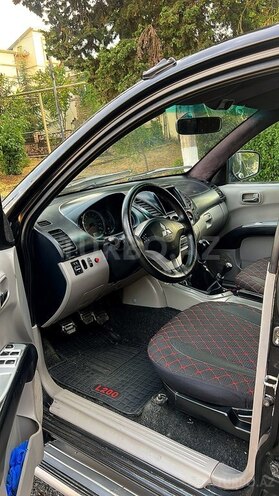 Mitsubishi L200 2012, 235,000 km - 2.5 l - İsmayıllı