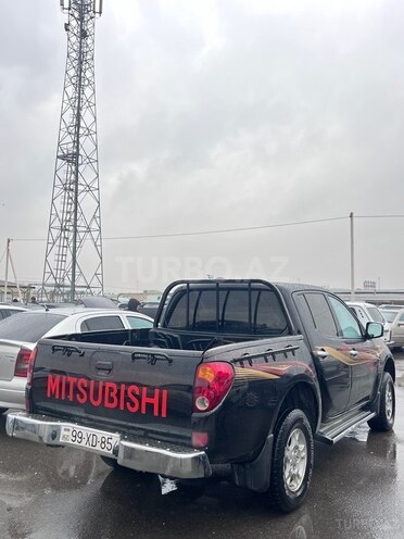 Mitsubishi L200 2012, 235,000 km - 2.5 l - İsmayıllı