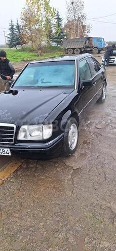 Mercedes E 220 1994, 552,598 km - 2.2 l - Cəlilabad