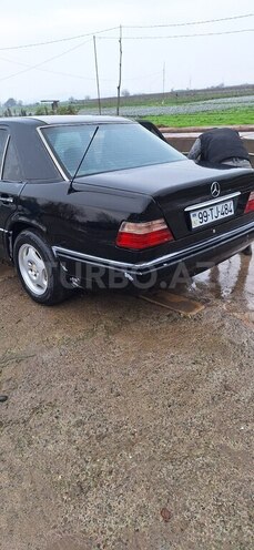 Mercedes E 220 1994, 552,598 km - 2.2 l - Cəlilabad