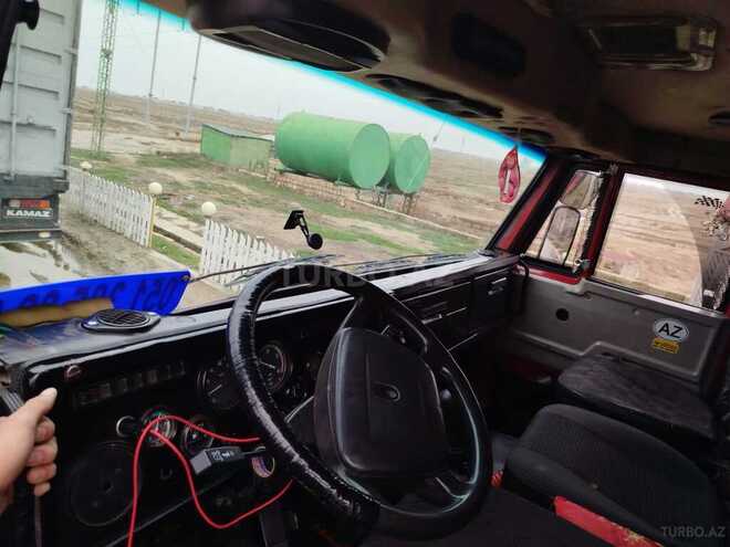 KamAz 55111 1990, 470,000 km - 11.0 l - Salyan