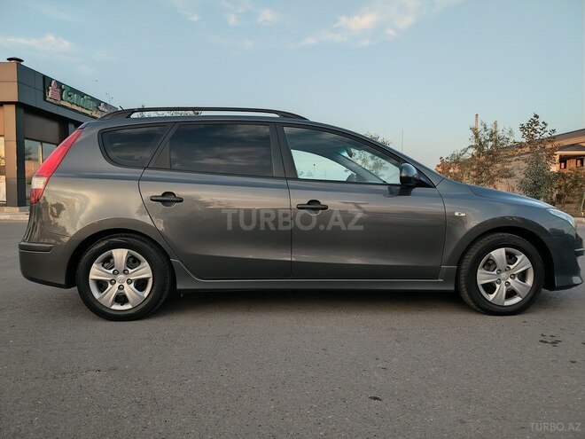 Hyundai i30 2010, 230,000 km - 1.4 л - Cəlilabad