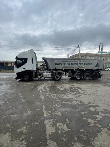 Iveco  2011, 150,000 km - 12.0 л - Bakı