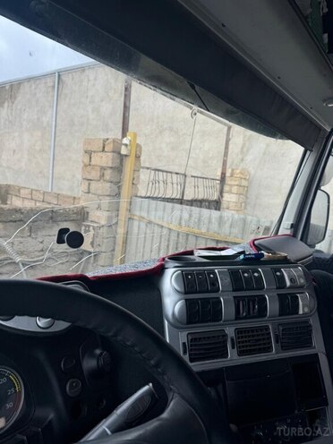 Iveco  2011, 150,000 km - 12.0 л - Bakı