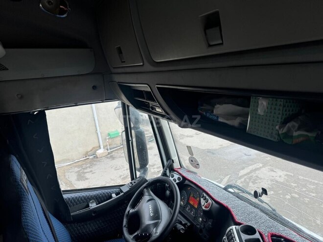 Iveco  2011, 150,000 km - 12.0 л - Bakı