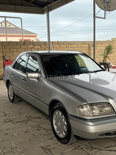 Mercedes C 200 1995, 463,579 km - 2.0 l - Bakı