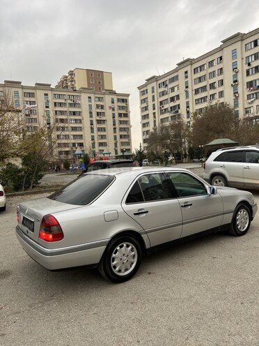Mercedes C 200 1995, 463,579 km - 2.0 l - Bakı
