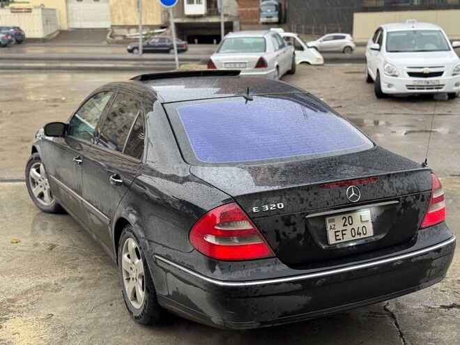 Mercedes E 320 4MATIC 2004, 365,000 km - 3.2 l - Bakı