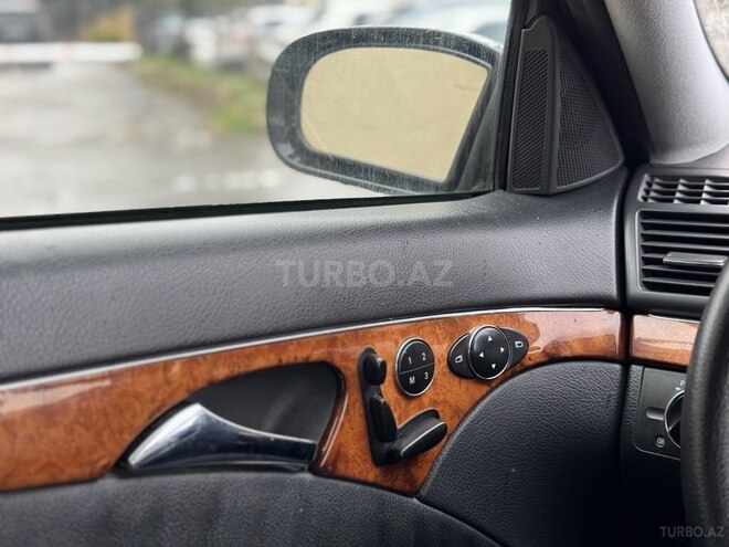 Mercedes E 320 4MATIC 2004, 365,000 km - 3.2 l - Bakı