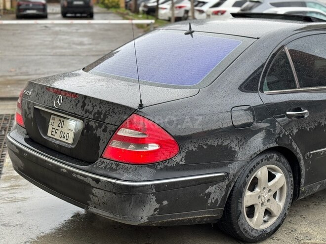 Mercedes E 320 4MATIC 2004, 365,000 km - 3.2 l - Bakı