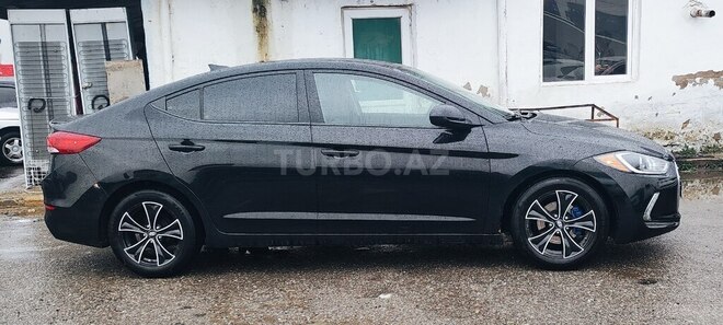 Hyundai Elantra 2017, 175,507 km - 2.0 l - Bakı