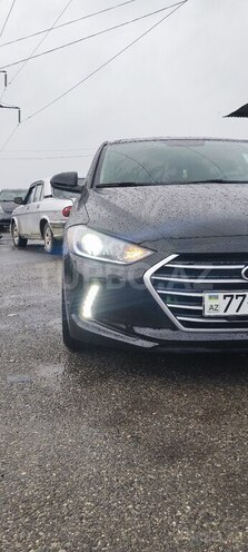Hyundai Elantra 2017, 175,507 km - 2.0 l - Bakı