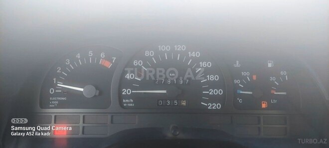 Opel Vectra 1993, 395,000 km - 1.8 l - Bakı