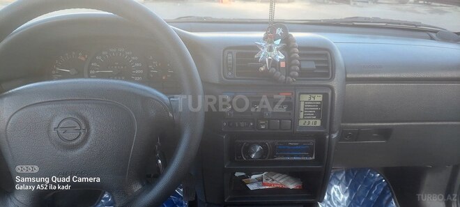 Opel Vectra 1993, 395,000 km - 1.8 l - Bakı